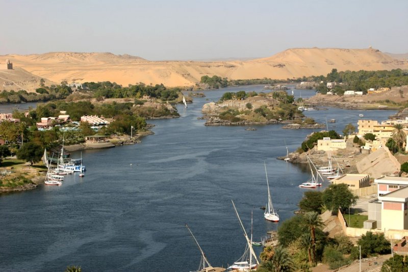 Красивая река Нил