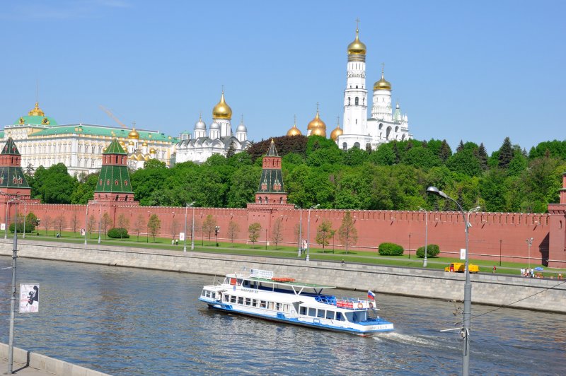 Речная прогулка по Москве реке