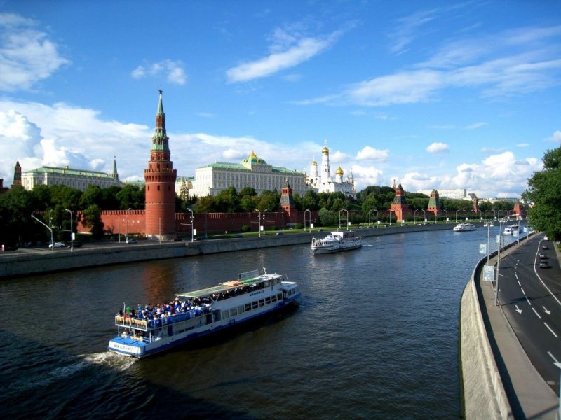 Новочеркасский набережная Москва река