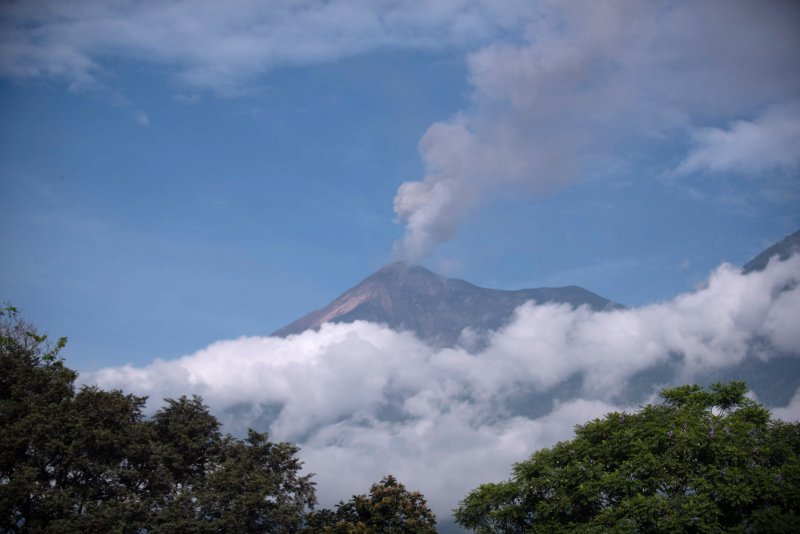 Вулкан Фуэго извержение 2018