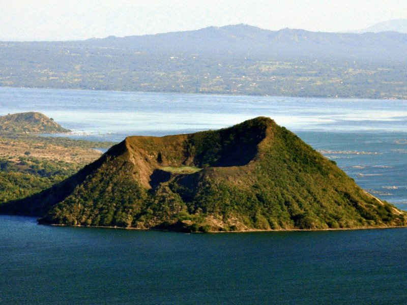 Остров Тааль Филиппины
