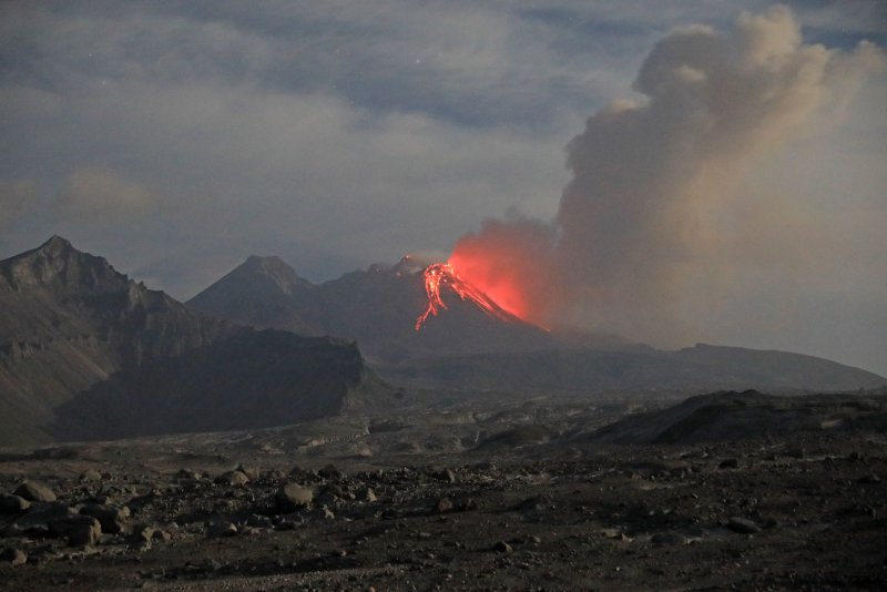 Извержение вулкана Ключевская сопка 2020