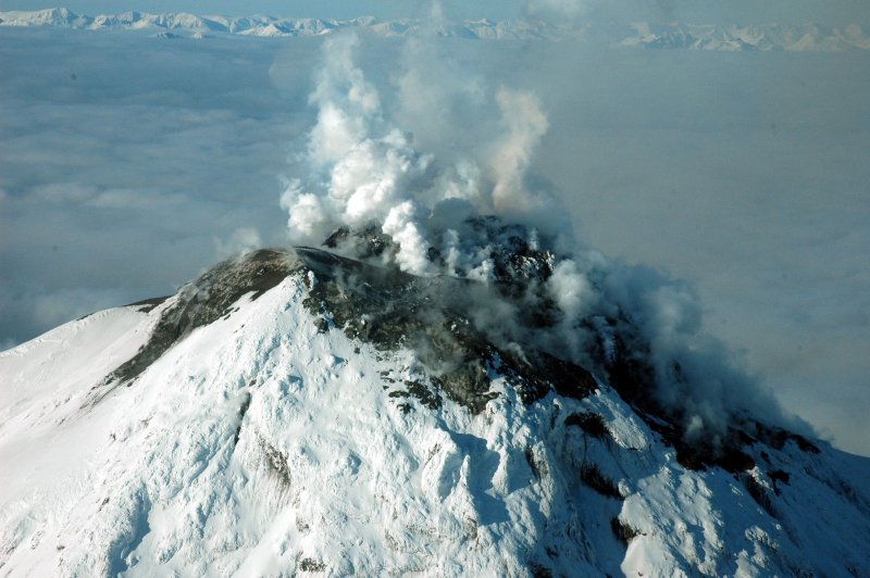 Илиамна вулкан
