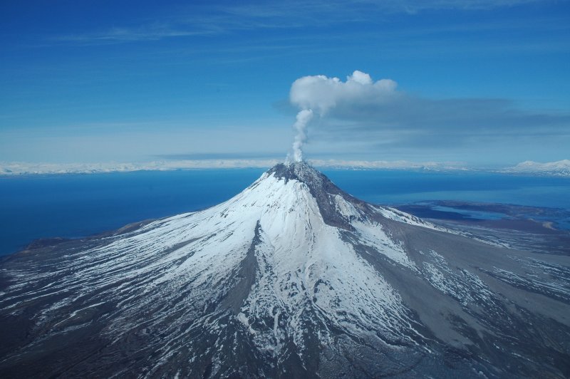 Августин вулкан