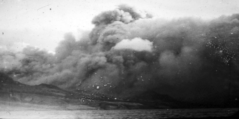 Извержение вулкана Мон-Пеле в 1902 году