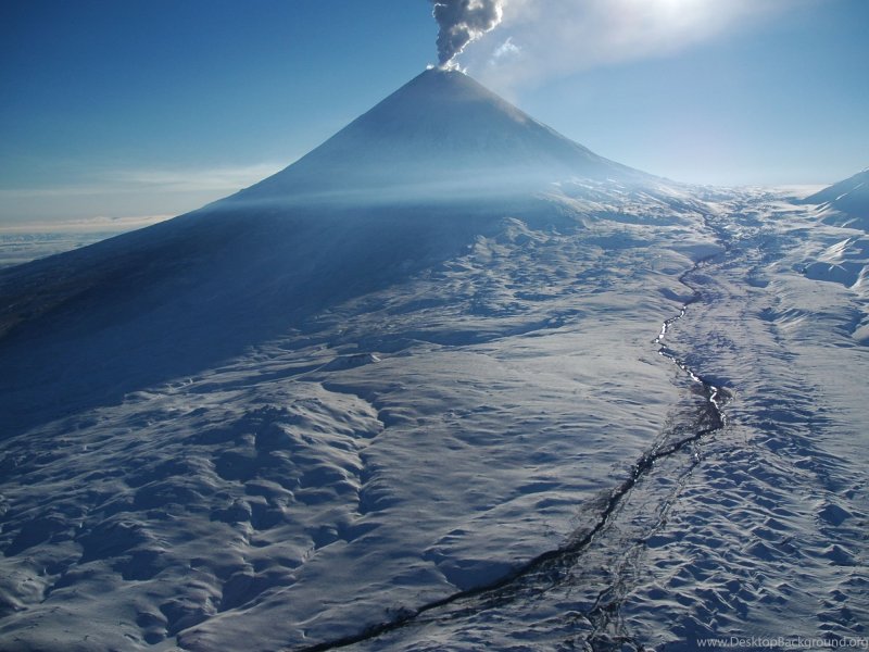Вулкан бона Аляска