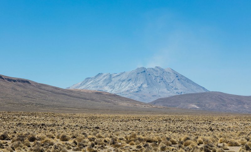 Извержение вулкана Убинас в Перу