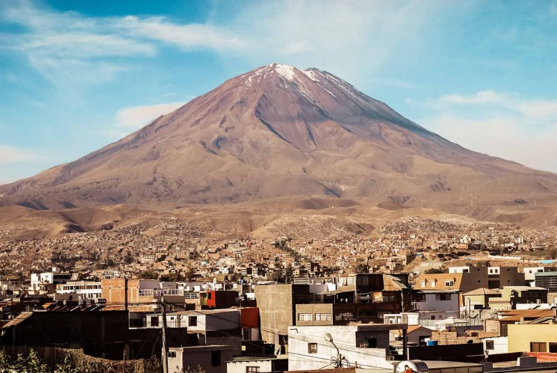Извержение вулкана Уайнапутина в Перу 19 февраля 1600 года