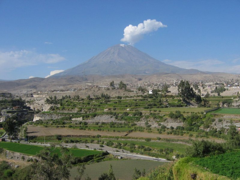 Перу гора Арекипа вулкан