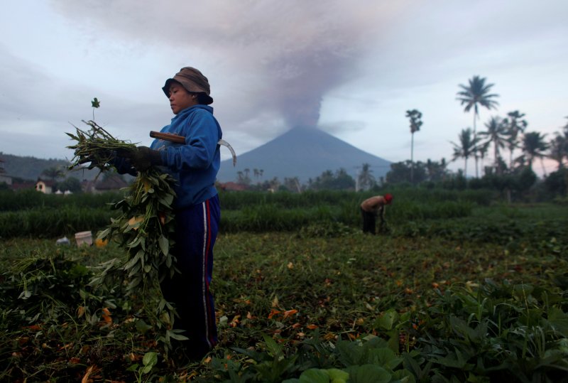 Извержение вулкана на Бали 2017