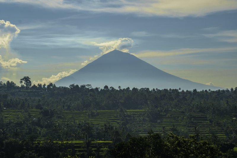 Гора на Бали Гунунг