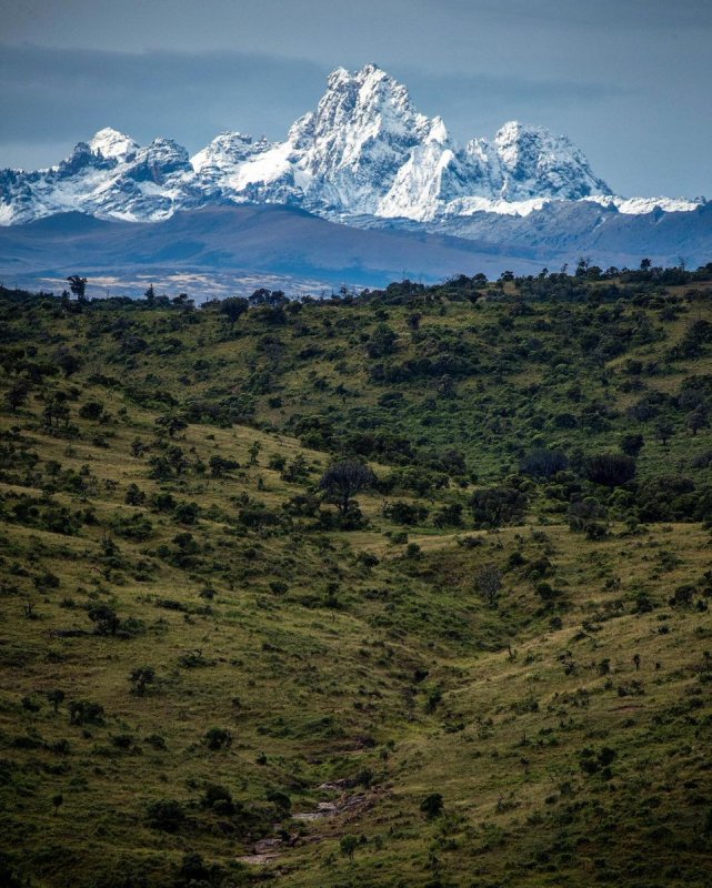 Кения гора Килиманджаро