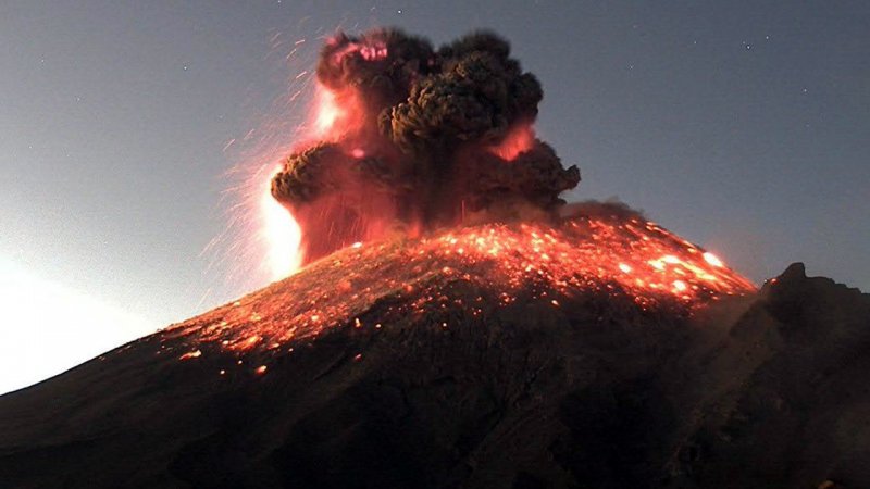 Попокатепетль действующий вулкан