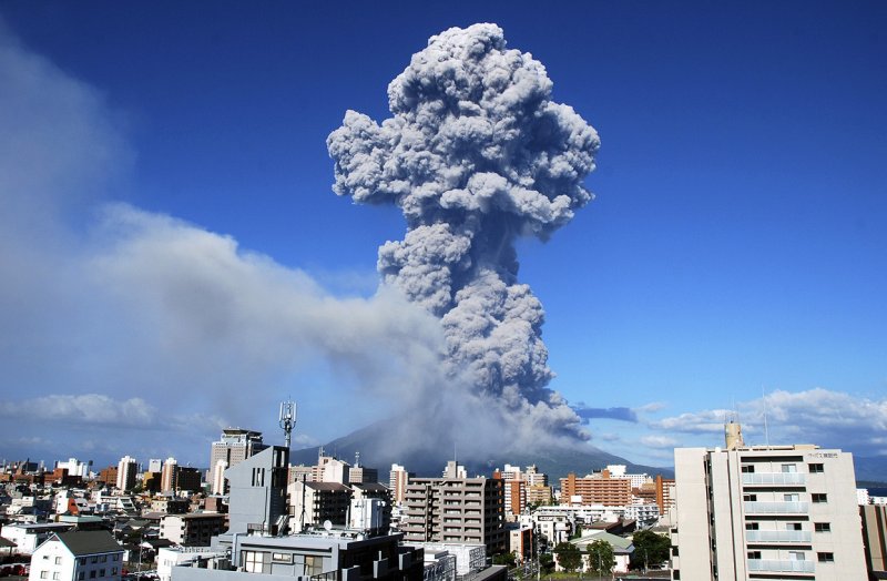 18 Августа 2013 года произошло извержение вулкана Сакурадзима