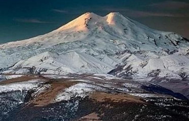 Гора Эльбрус (Кабардино-Балкария, Карачаево-Черкесия)