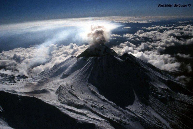 Вулкан Шишалдина извержение