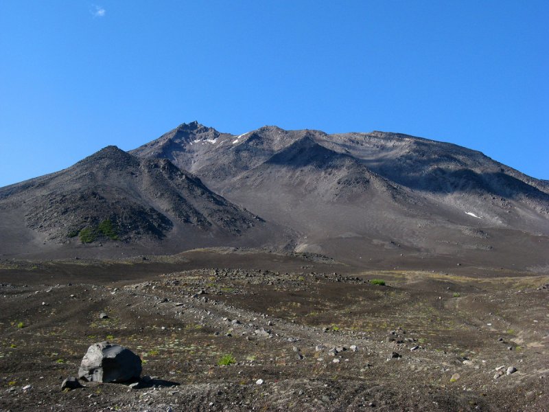 Козельский вулкан кратер