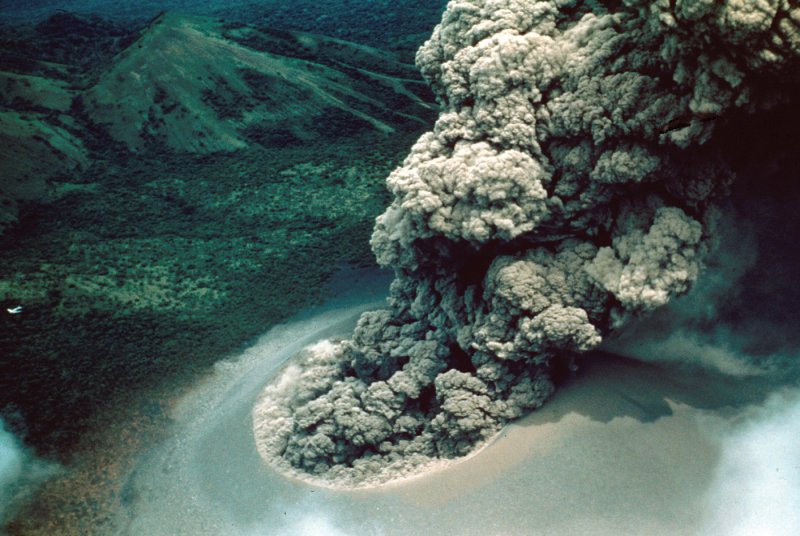 Извержение вулкана Тамбора