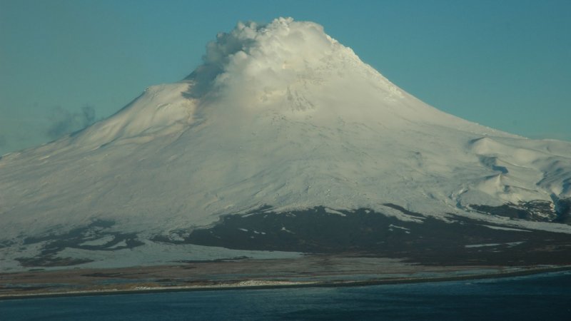 На Камчатке проснулся вулкан 2020