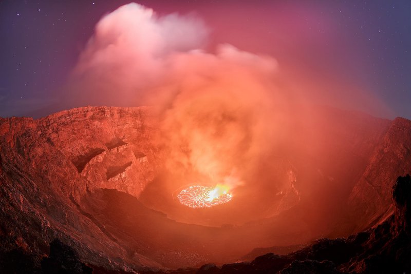 Координаты вулкана Ньирагонго