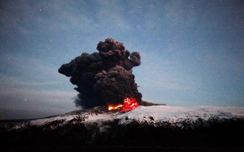 Eyjafjallajökull Volcano Eruption 2010