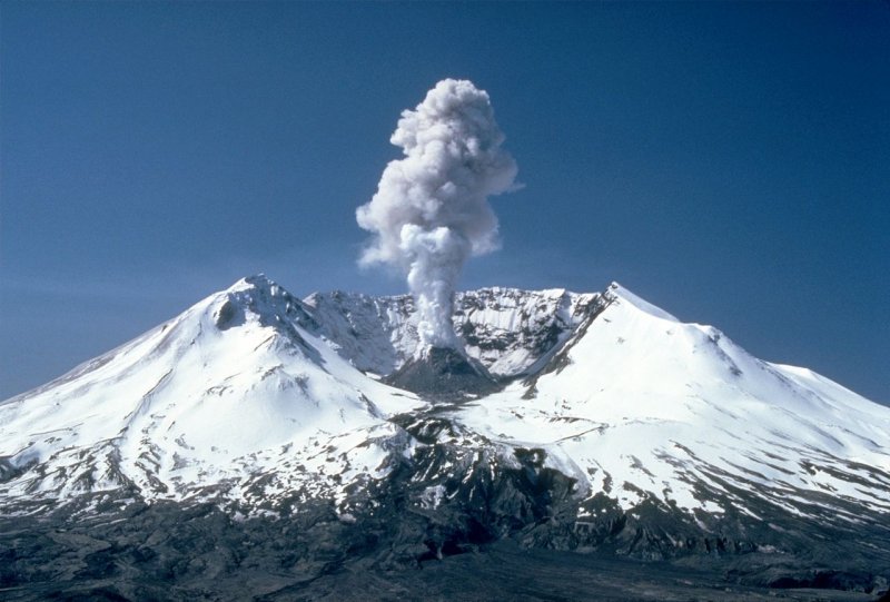 Извержение вулкана сент-Хеленс