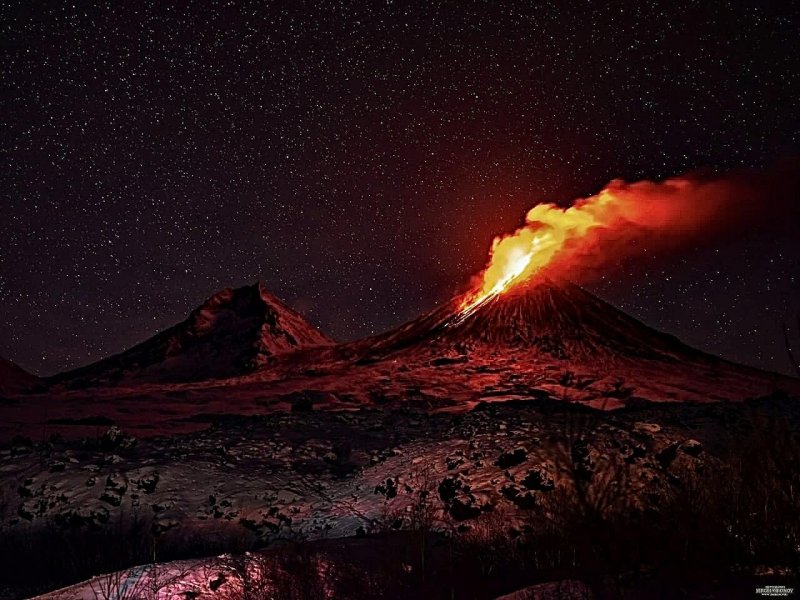 Обелиск вулкана