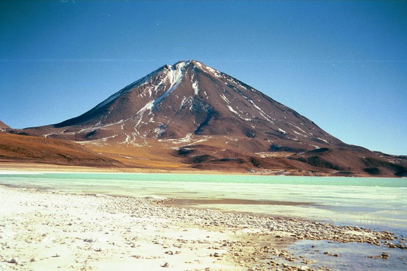 Вулкан Ликанкабур Боливия