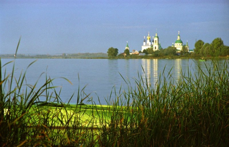 Озеро Плещеево в Переславле берег