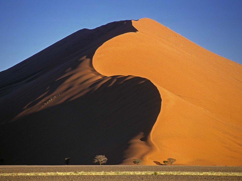 Пустыня Намиб дюны