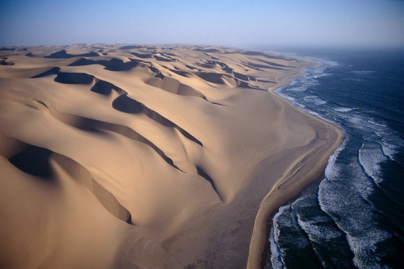 Пустыня Намиб берег скелетов