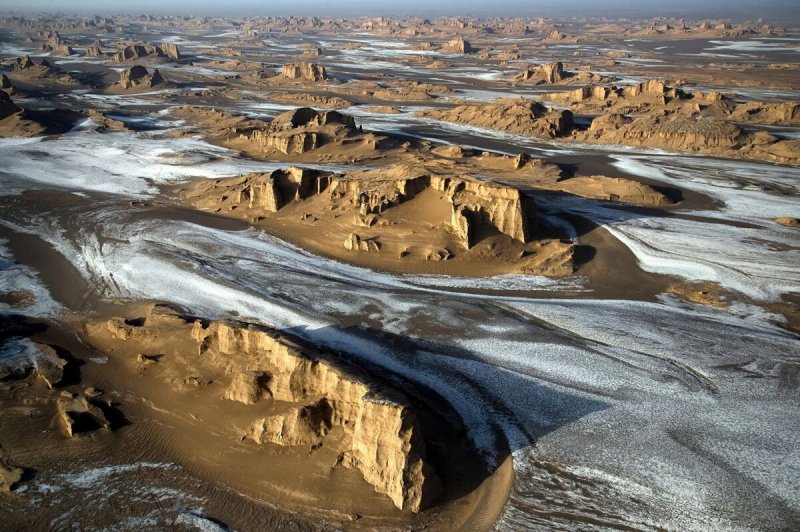 Пустыня лут (lut Desert), Иран