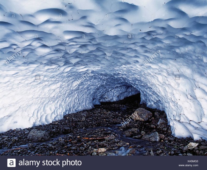 Ледяной туннель