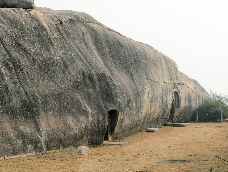 Пещеры Барабар Индия