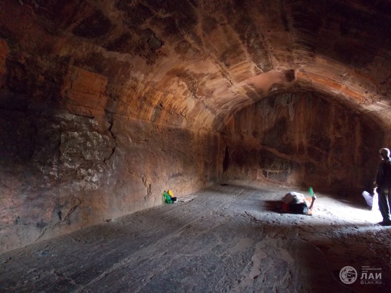 Пещеры Нагарджуни Индия