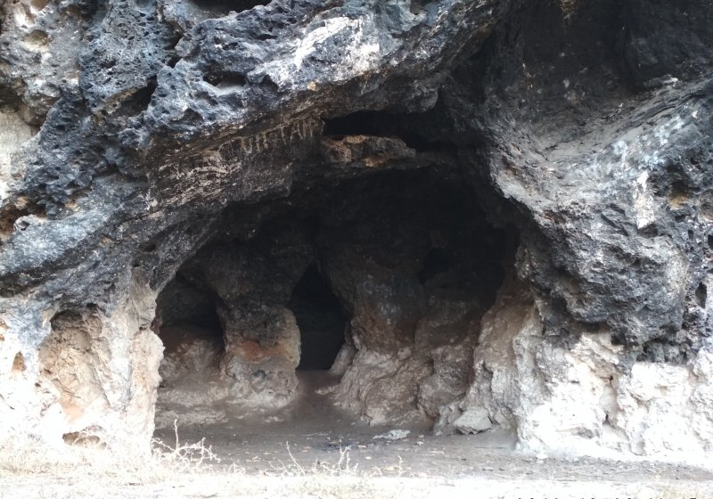 Старый Орхей пещера из внутри