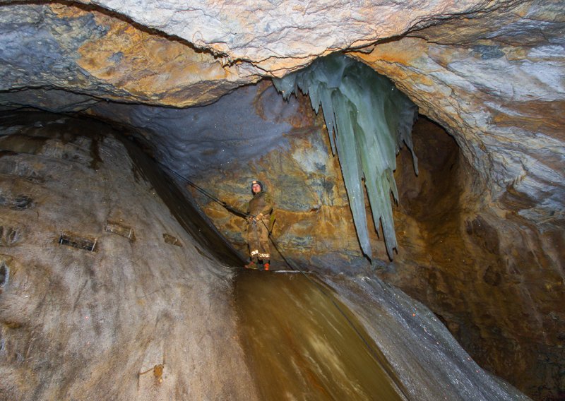 Пещера кёк-Таш