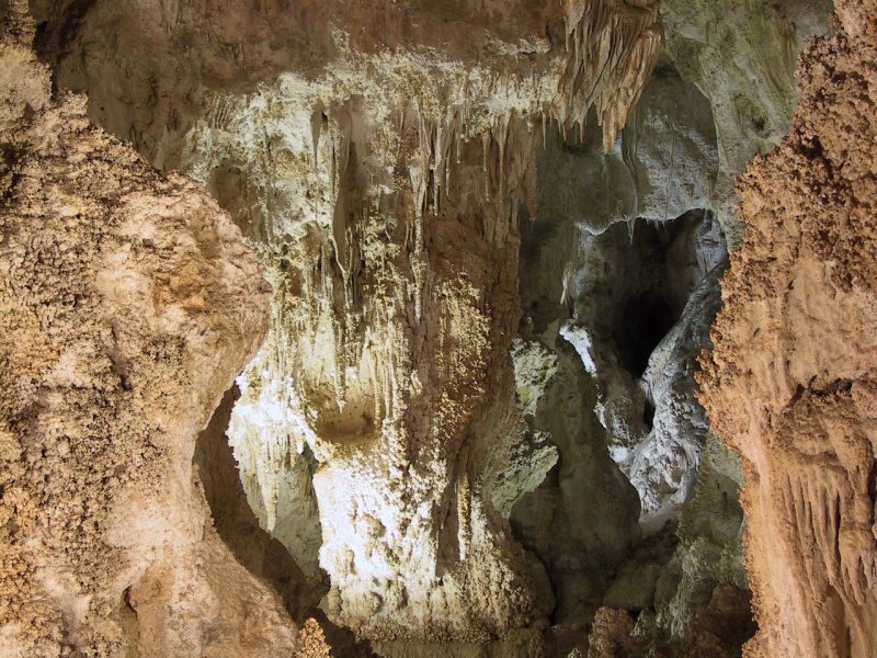 Пещера tham Khoun