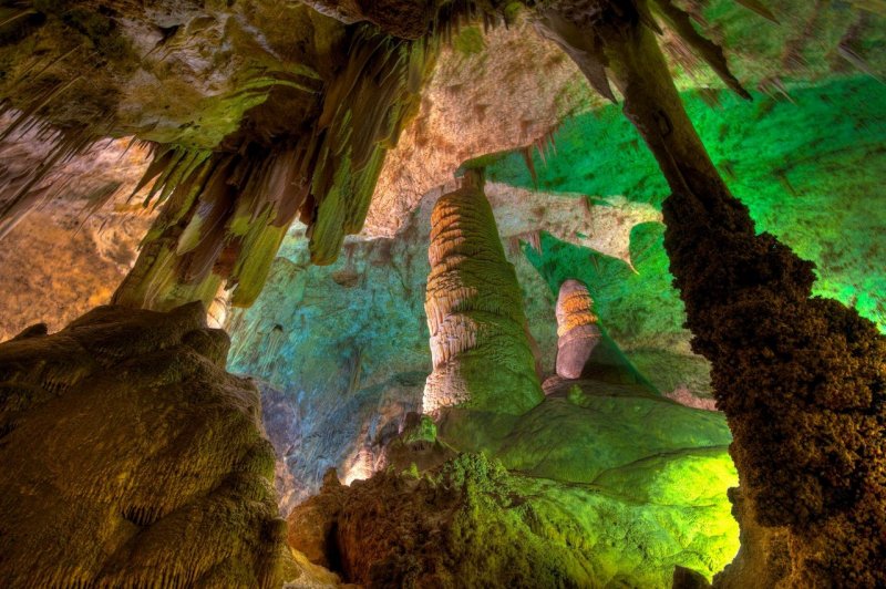 Национальный парк Карлсбадских пещер "дорога в ад", Нью-Мексико