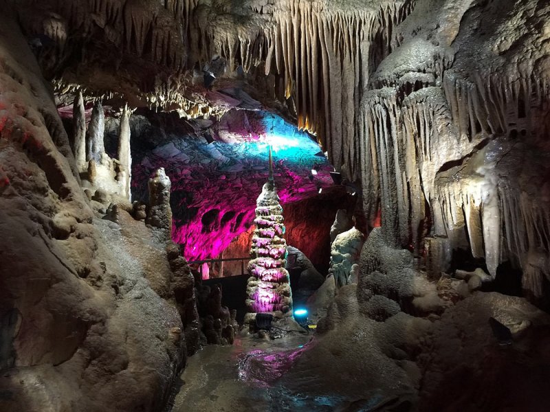 Анталия пещера Дамлаташ