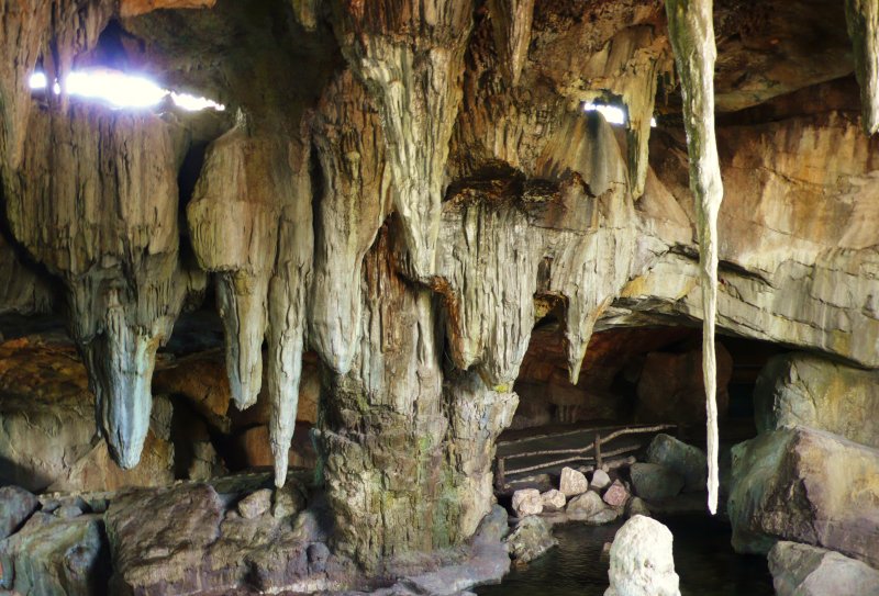 Пещера КИТУМ Африка