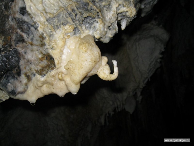 Пещеры Индонезии
