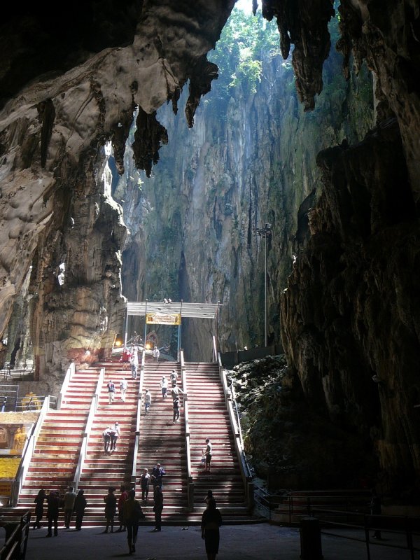 Пещерный храм Бату. Малайзия.