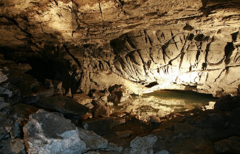 Ботовская пещера в Иркутской области
