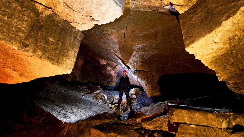Пещера большая Орешная на карте Красноярского края