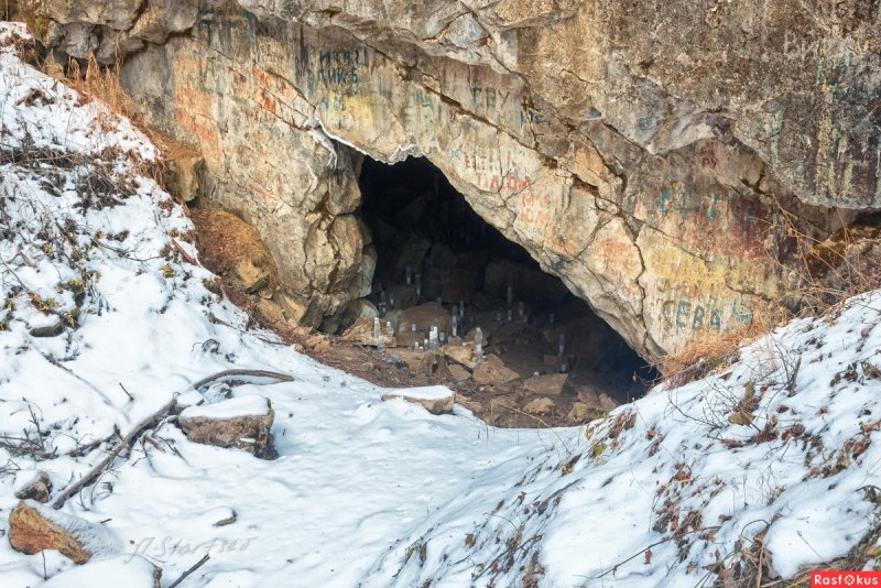 Пещера Крубера известняк
