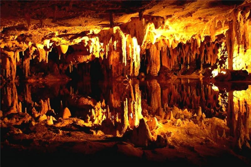 Турция пещера Дамлаташ