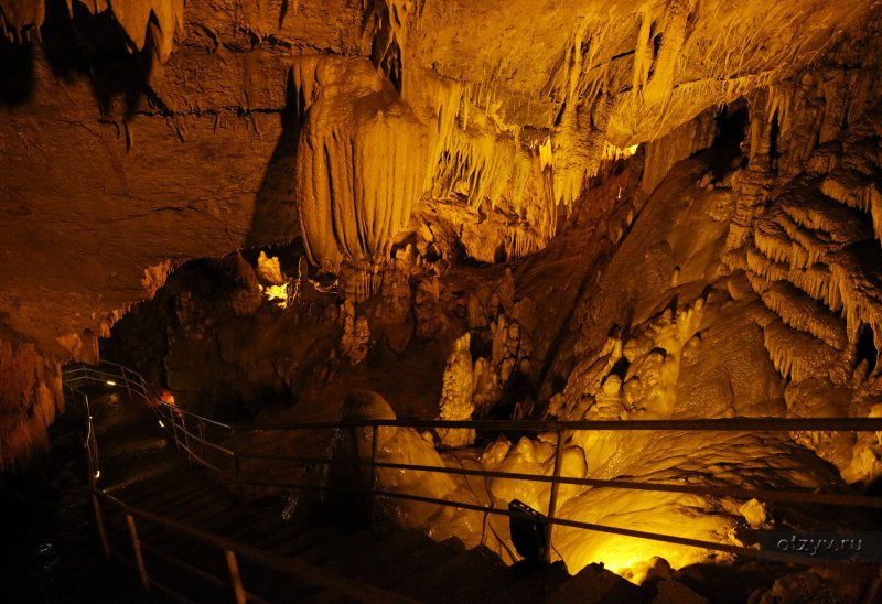 Анталия пещера Дамлаташ
