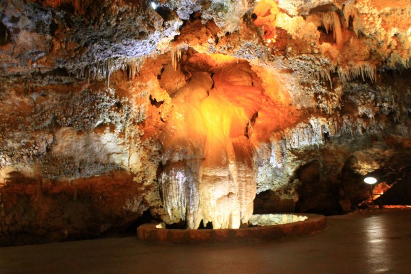 Lipa Cave Черногория