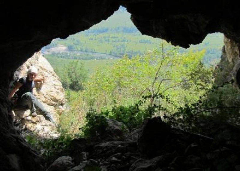 Карабудахкентская пещера с летучими мышами